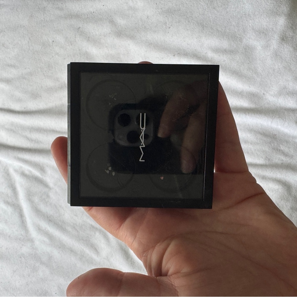 4/$25 MAC Empty Eyeshadow proPalette x4 - Picture 4 of 4